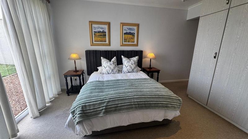 To Let 2 Bedroom Property for Rent in Pinnacle Point Golf Estate Western Cape